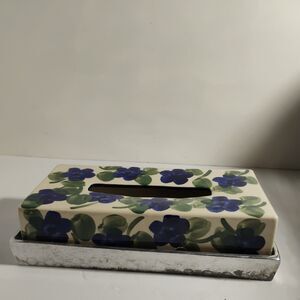 Beautiful “Made in Mexico” Talavera style KLEENEX Pottery /Ceramic 10" with Tray